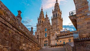 Leia mais sobre o artigo Passeio Santiago Compostela organizado pela Junta de Olo e Canadelo